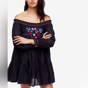 FREE PEOPLE Ladies M Black Mini Sunbeams Dress w/Colorful Embroidery